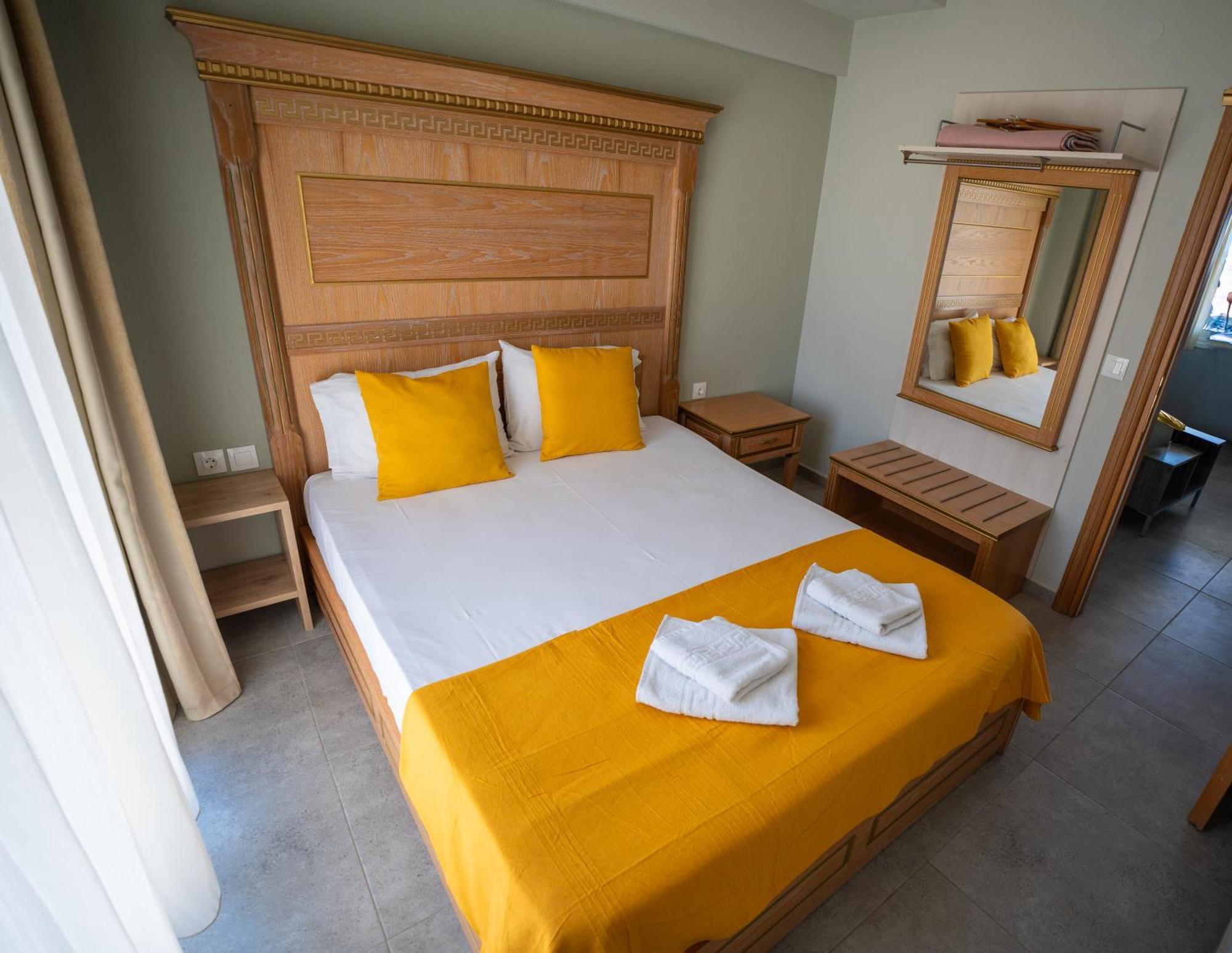 Onar By The Sea Luxurious Apartments Flojitá Kültér fotó